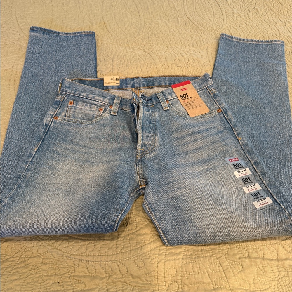 Levi's 501 Straight Jeans in Light Blue
